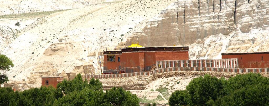 Upper Mustang Trekking 1024x403