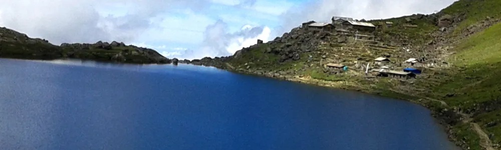 Gosaikunda Lake