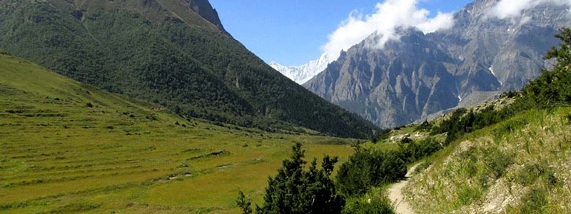 Famous Trekking Destination In Nepal Himalayas 3