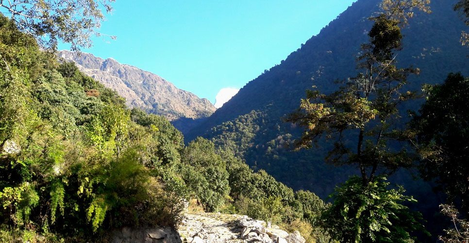 Manaslu Short Budget Hiking Image 2