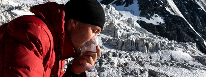 Facing Problems In The Everese Base Camp Trek Image