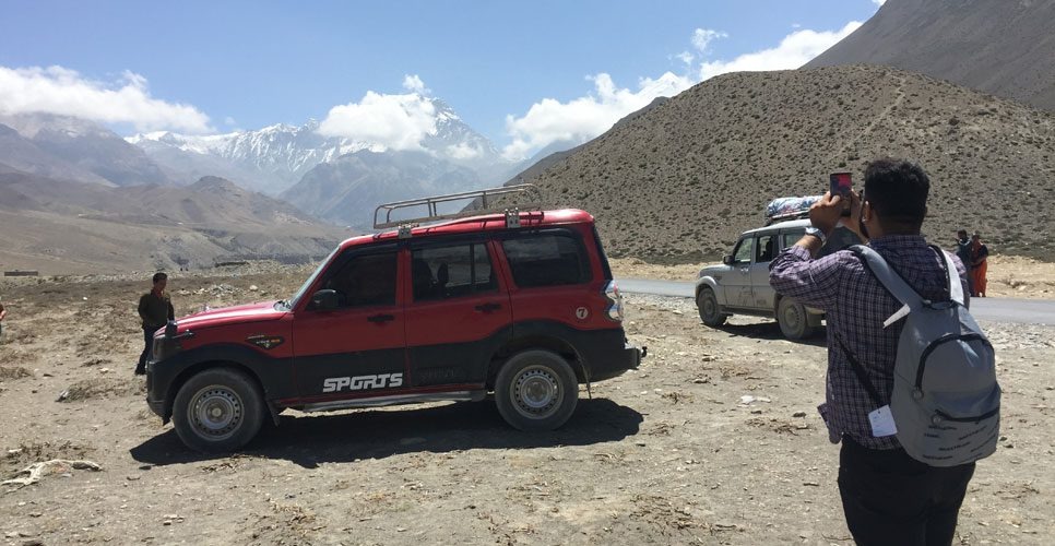 Jeep Tour In Upper Mustang